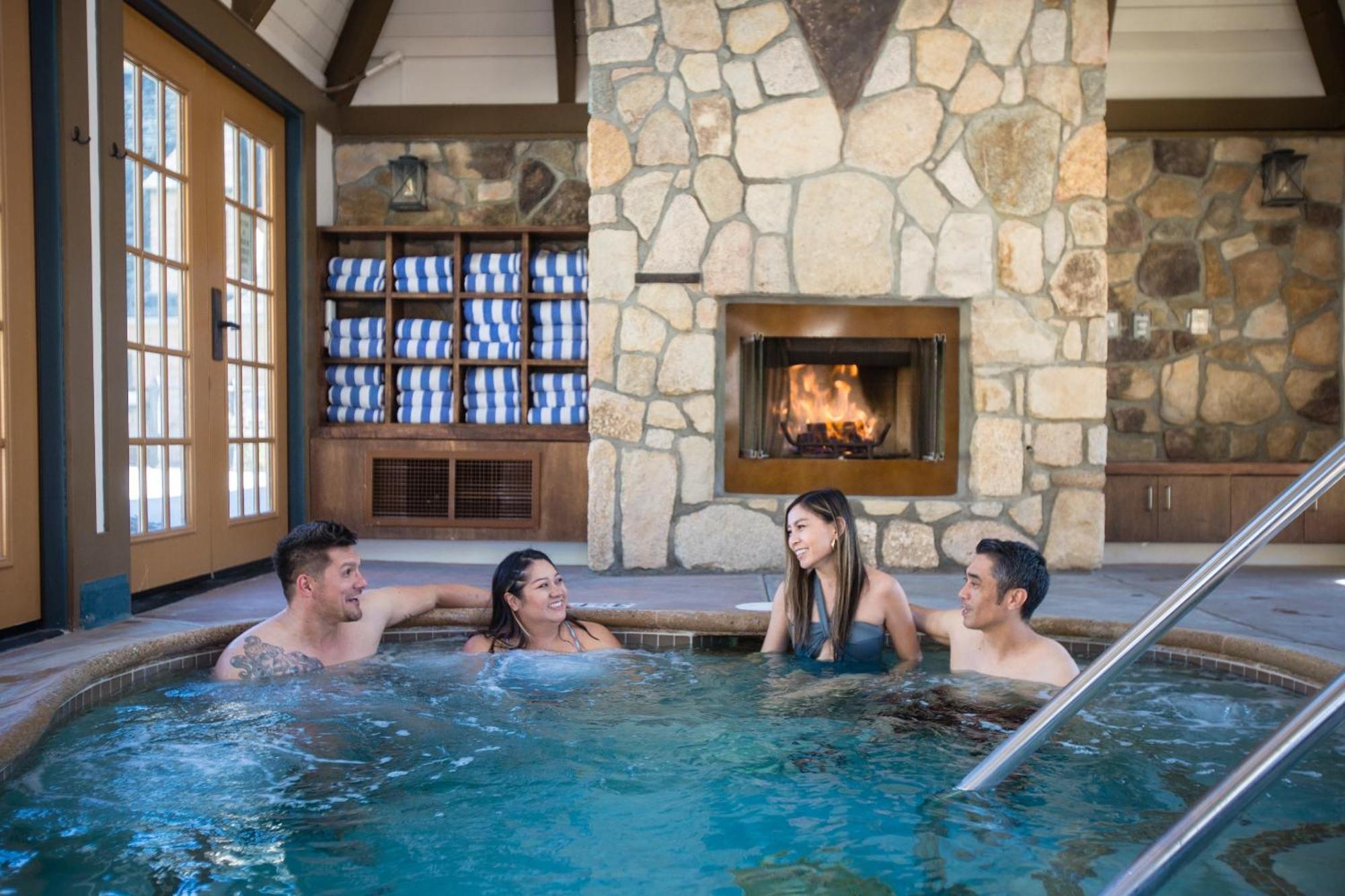 Ucla Lake Arrowhead Lodge Exterior foto
